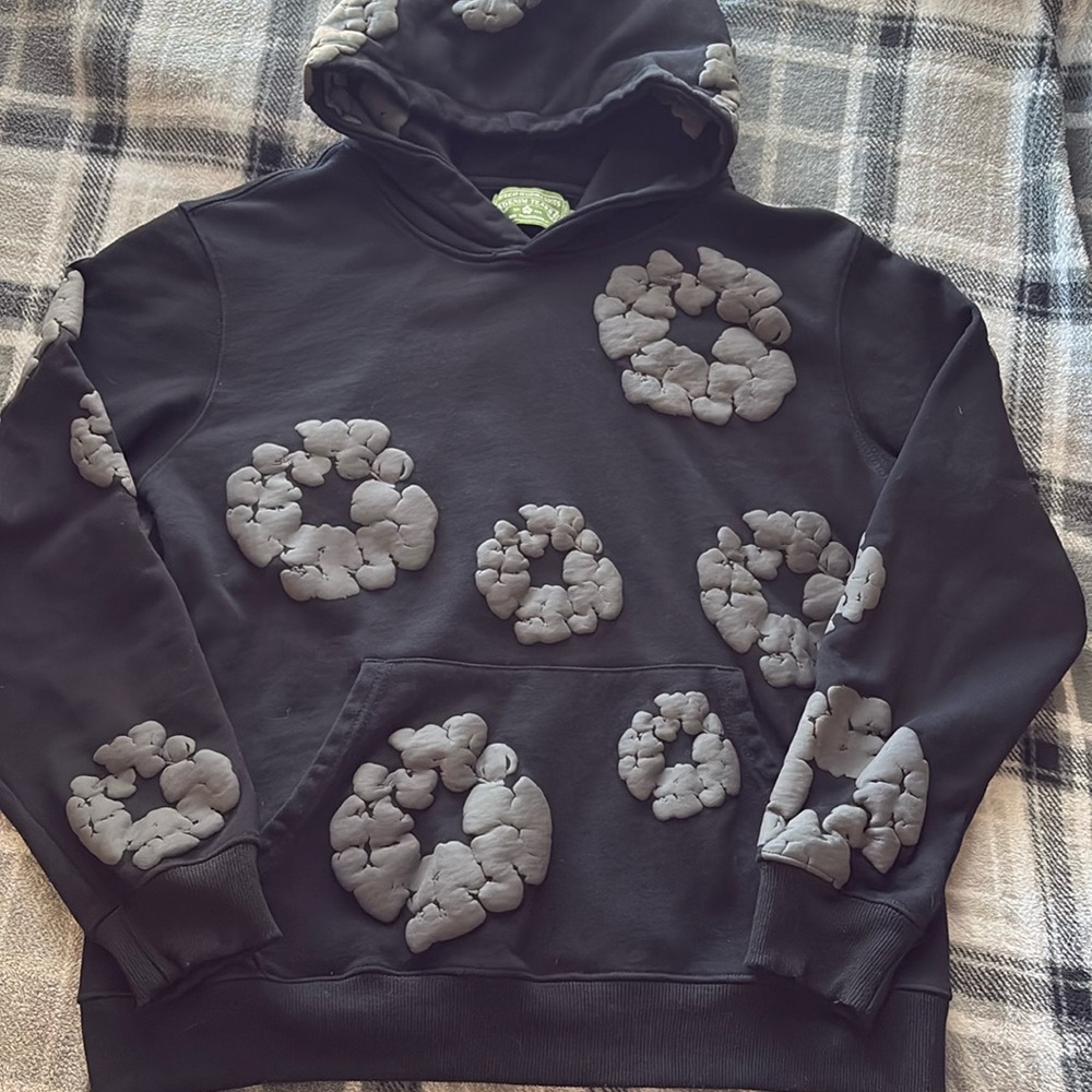 All black Denim Tears hoodie size M